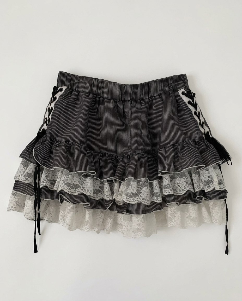 Pinwheel Haunt Skirt